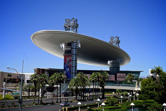 Fashion Show Mall Las Vegas - Ultimate Shopping Experience