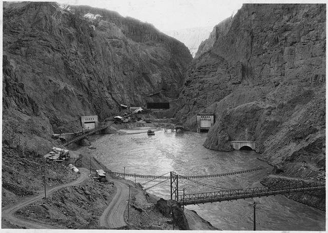 Hoover Dam  Description, Location, Constructino, Facts, History
