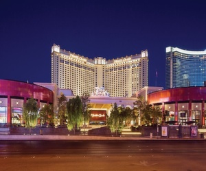 nicest hotel casino downtown las vegas